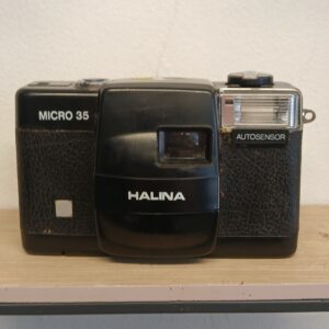 £1 Sale Retro Halina Film Camera Great Condition