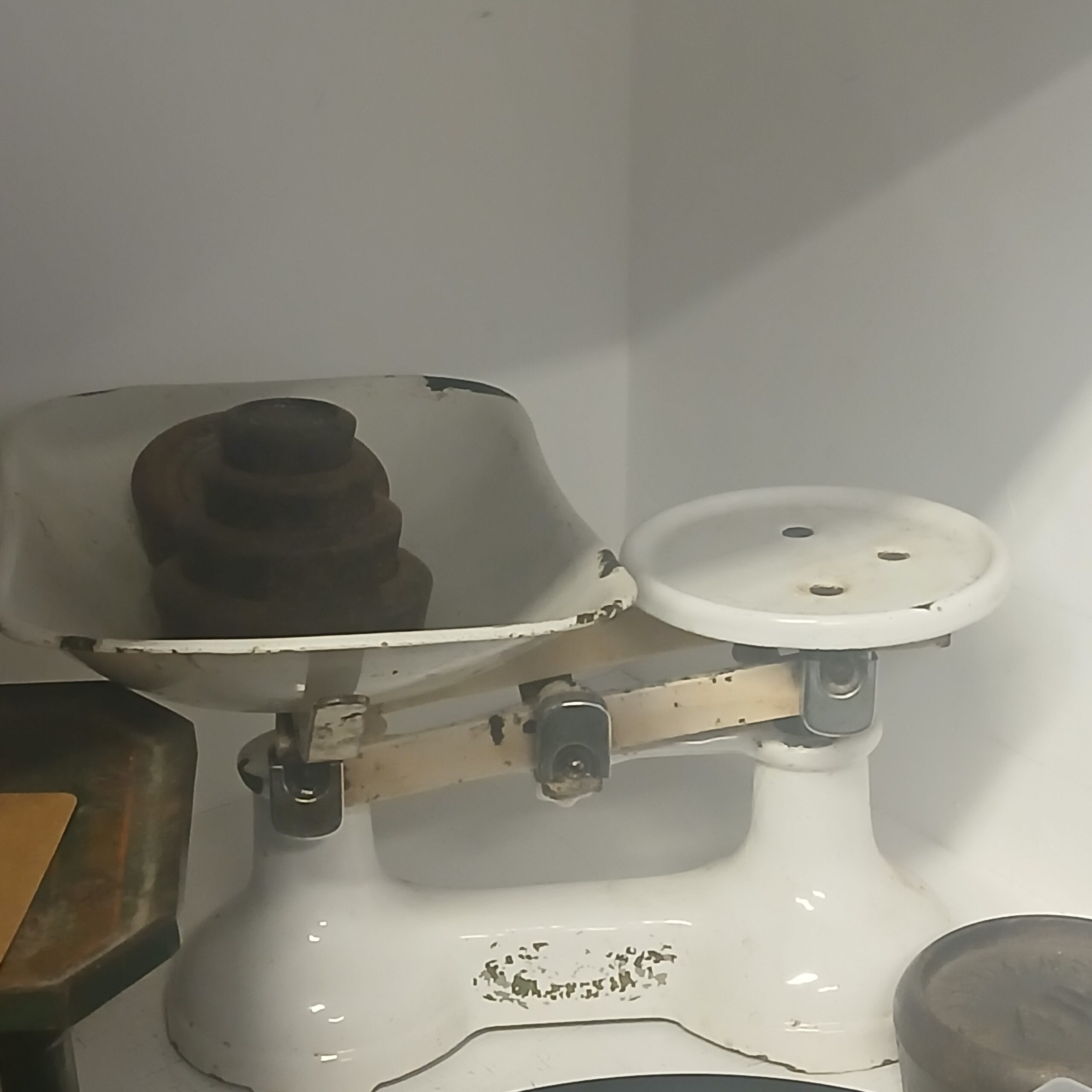Set of Vintage scales with 3 cast iron weights