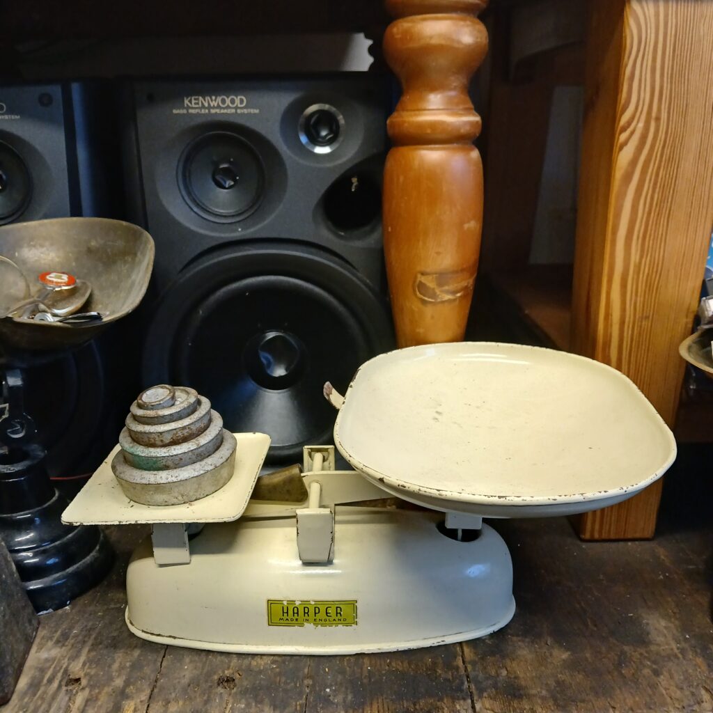 Set of scales with Cast Iron weights